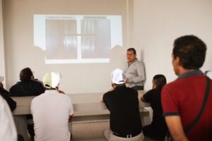 ASESORAMIENTO Y CAPACITACION EN RIESGOS Y SEGURIDAD